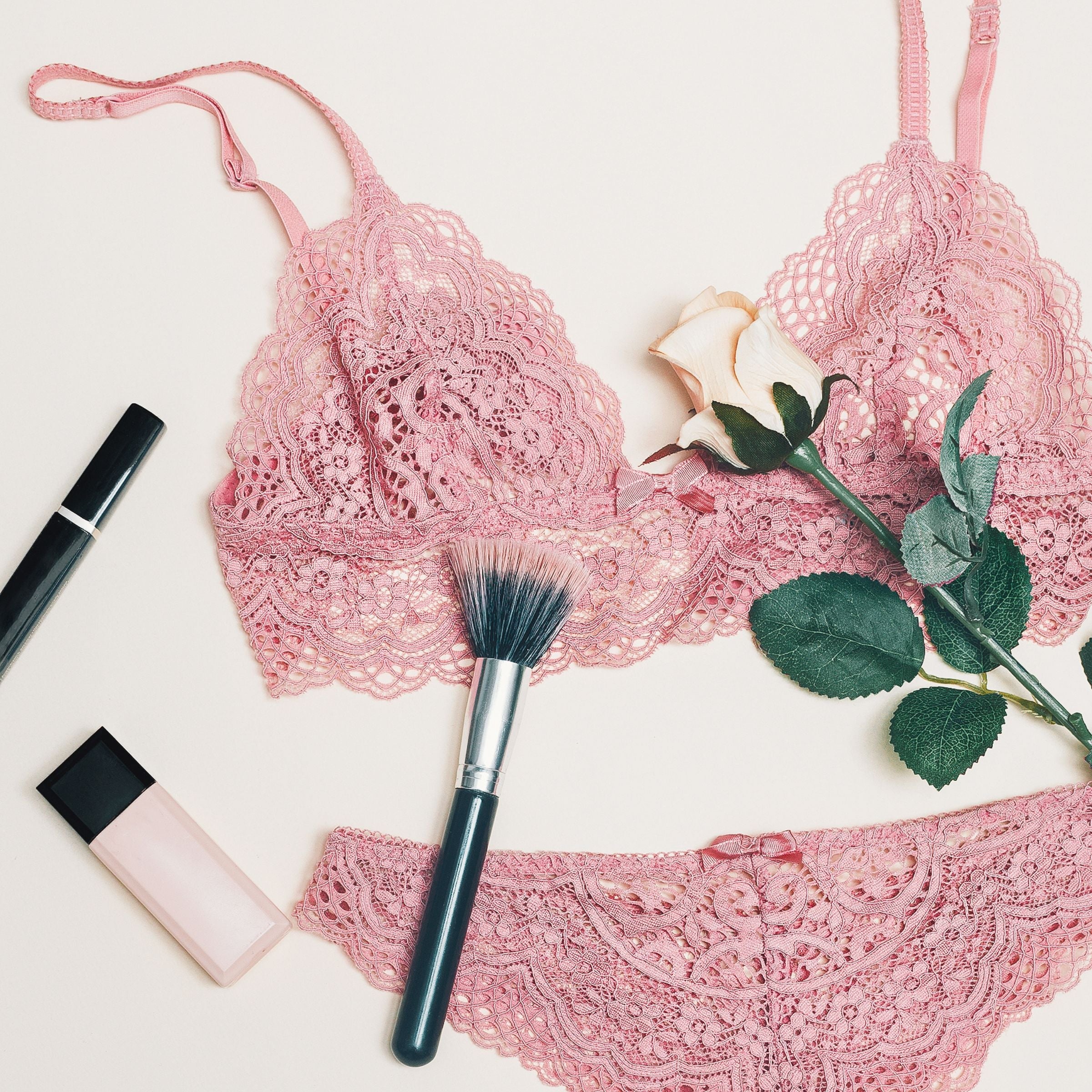 Lingerie & Underwear