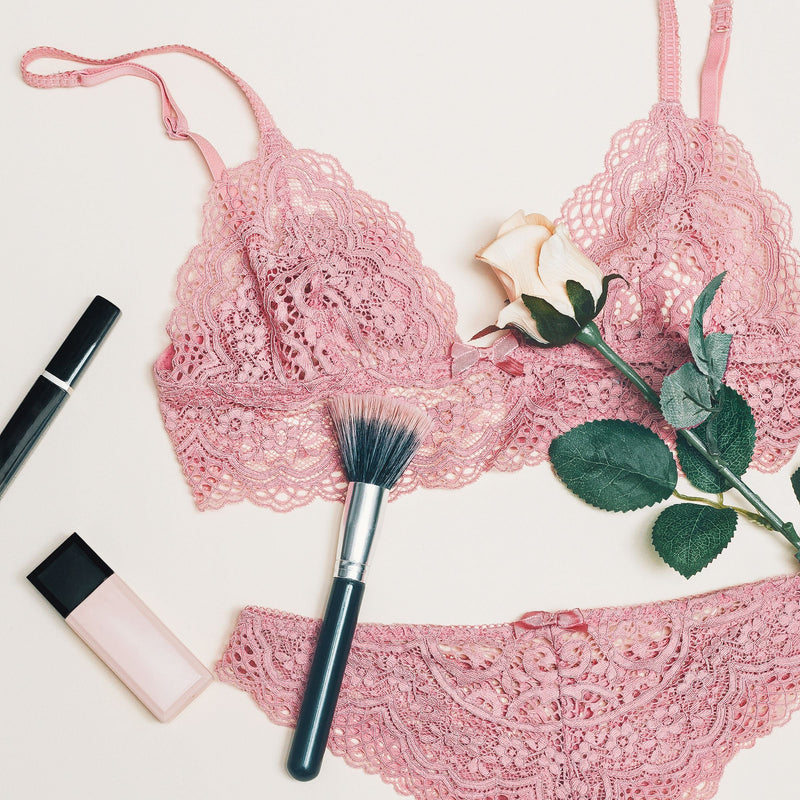Lingerie & Underwear