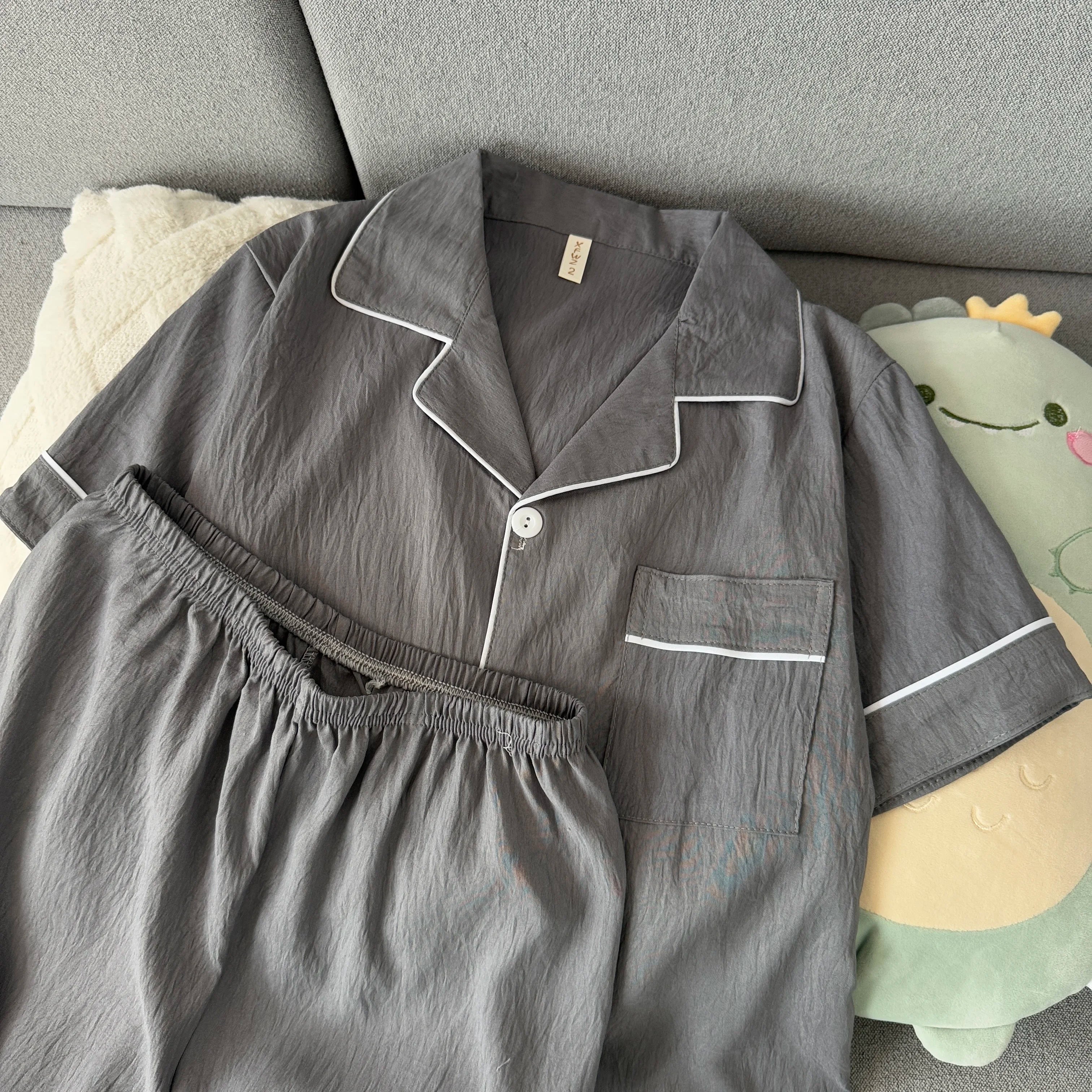 Youth Men's Slim Fit New Pajama Set Solid Color Short Sleeve Lapel Top and Elastic Shorts Pajamas Summer Loungewear Sleepwear
