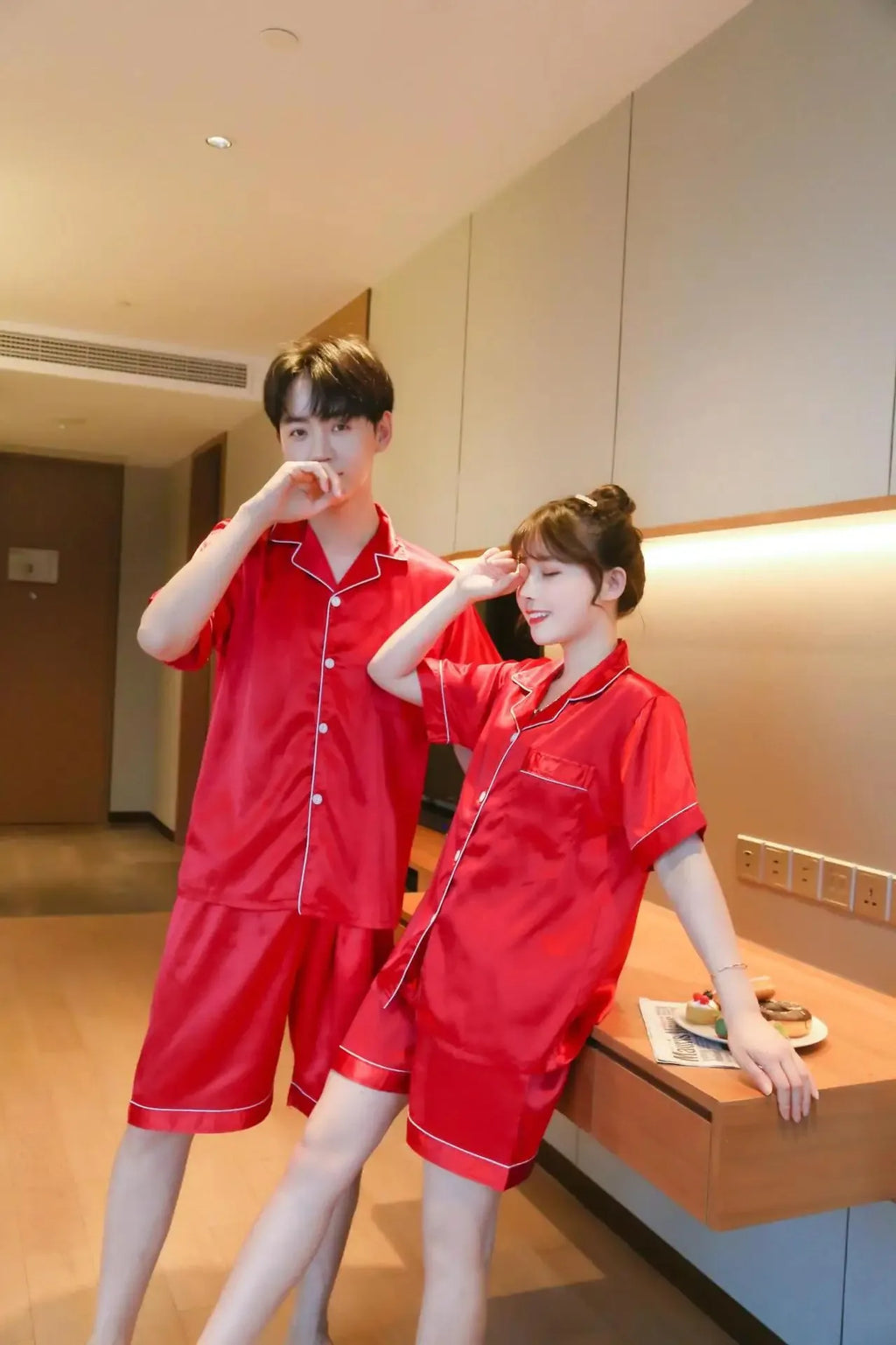 Solid Color Sleepwear Silk Satin Pajamas Couple Set Short-sleeved Pyjamas Suit Pijama Women Men Loungewear Plus Size Pj Set