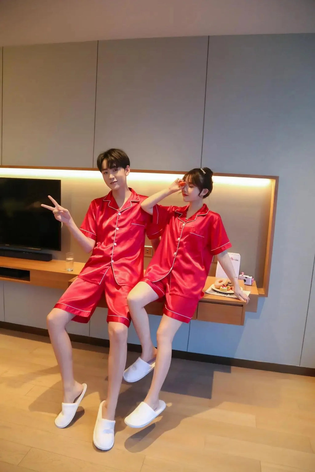 Solid Color Sleepwear Silk Satin Pajamas Couple Set Short-sleeved Pyjamas Suit Pijama Women Men Loungewear Plus Size Pj Set
