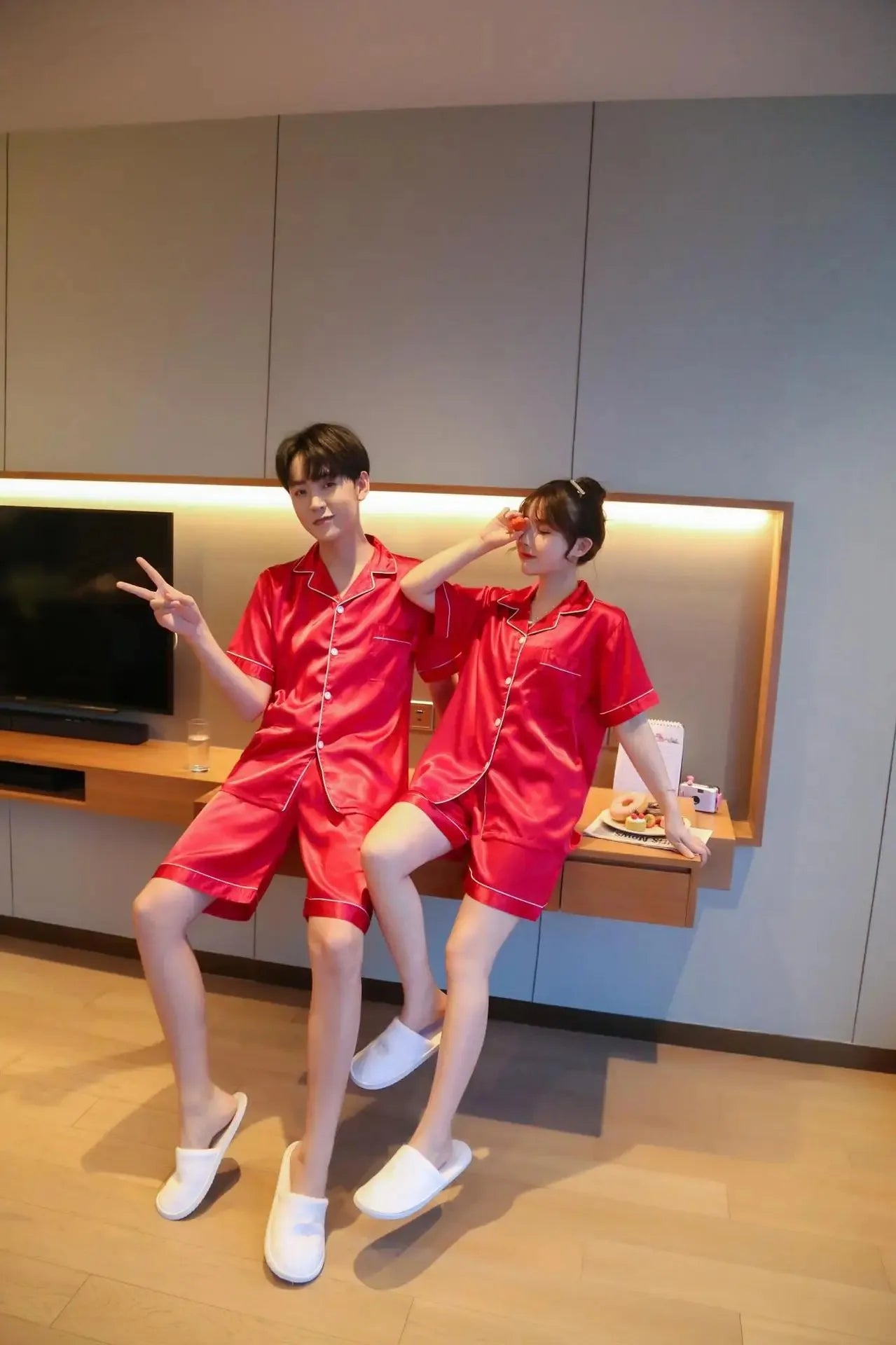 Solid Color Sleepwear Silk Satin Pajamas Couple Set Short-sleeved Pyjamas Suit Pijama Women Men Loungewear Plus Size Pj Set