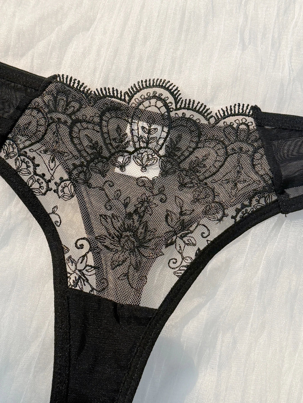 2-piece women's black comfortable lightweight bow semi transparent lingerie set ZA824057