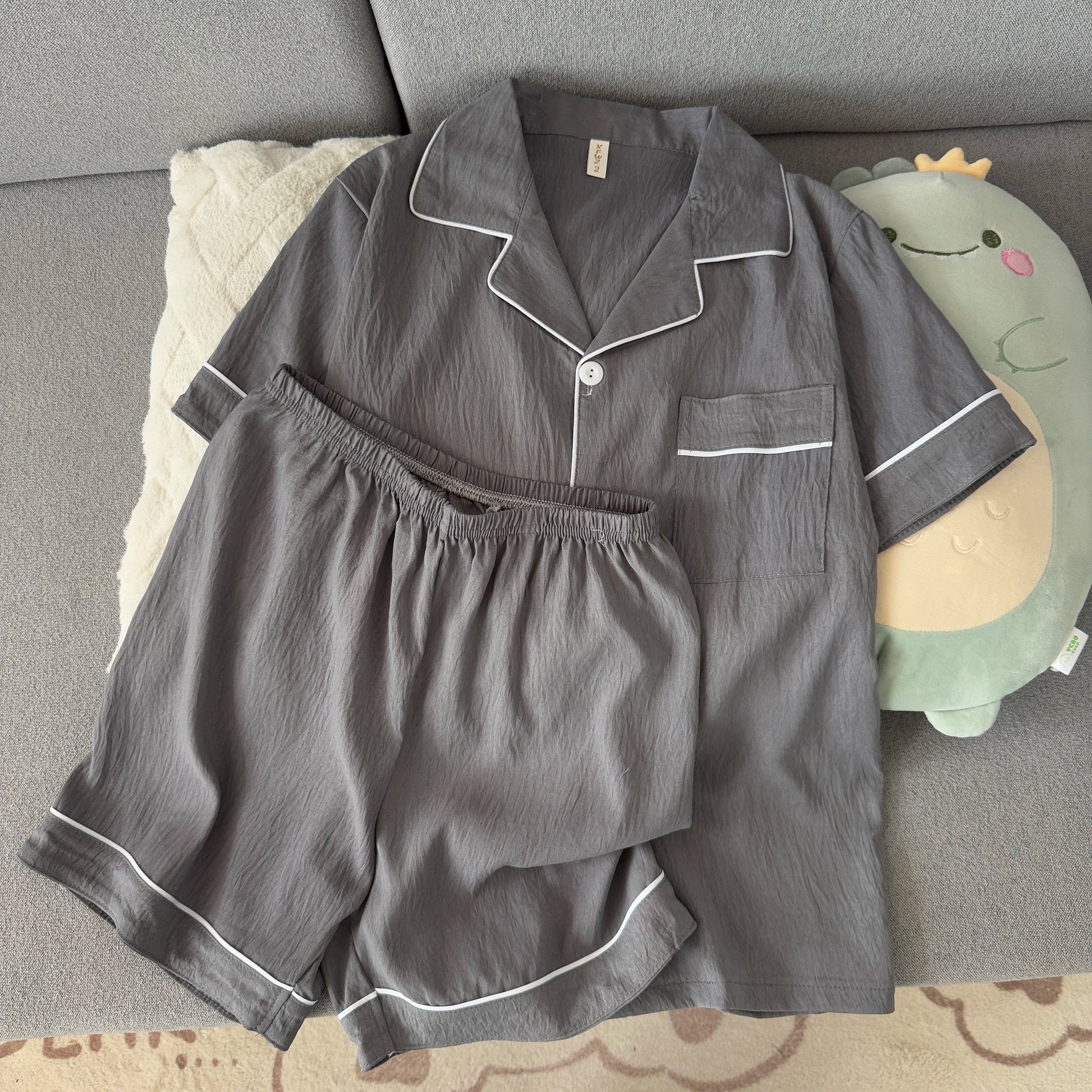 Youth Men's Slim Fit New Pajama Set Solid Color Short Sleeve Lapel Top and Elastic Shorts Pajamas Summer Loungewear Sleepwear