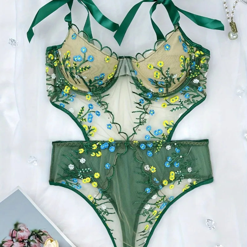Women's Lace Bra & Panty Set – Floral Underwire Lingerie with Adjustable Straps | Elegant Intimate Wear